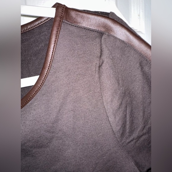 Belle by Kim Gravel XXS Top French Terry Faux Leather Trim Java Brown NEW - Picture 4 of 7